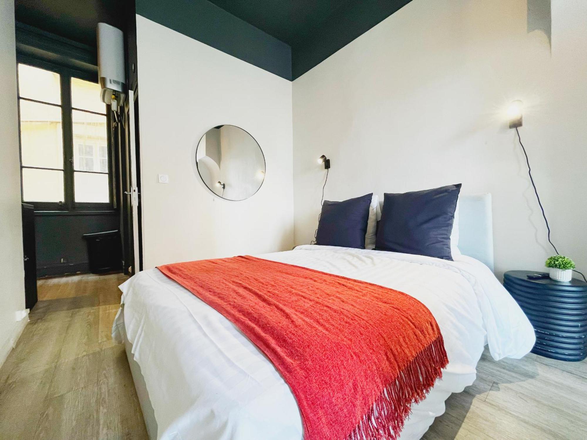 Suite Opium Lyon Extérieur photo