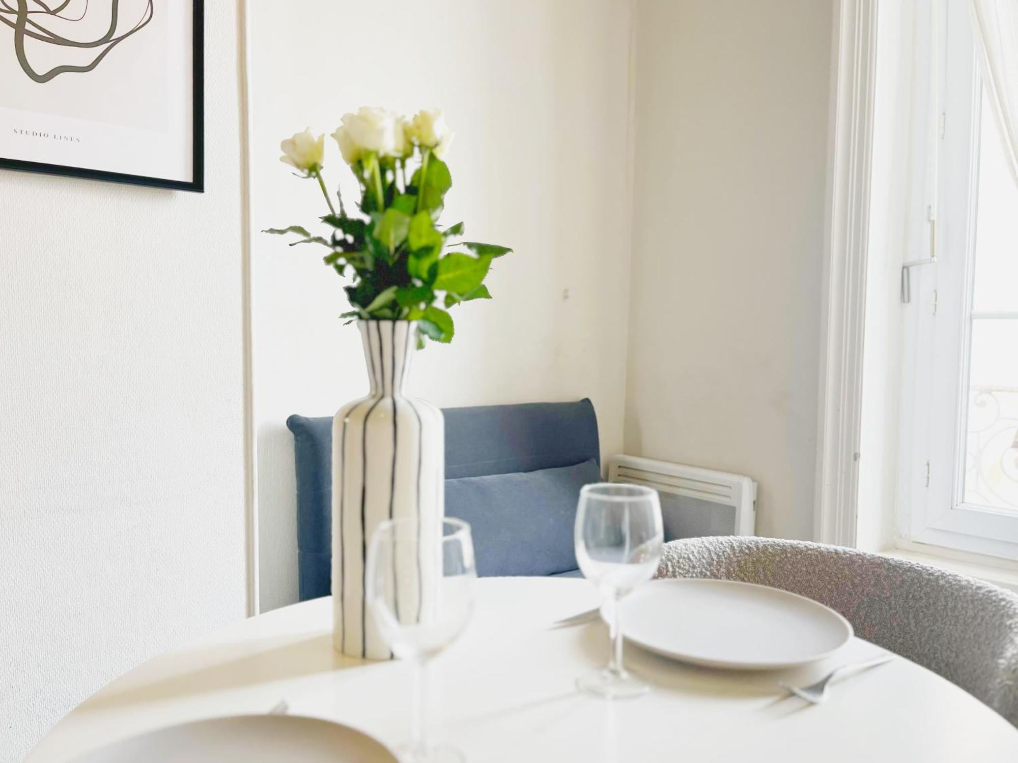 Suite Opium Lyon Extérieur photo